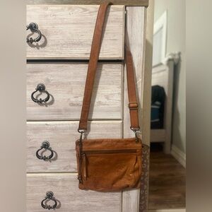 Vintage Fossil Leather Crossbody